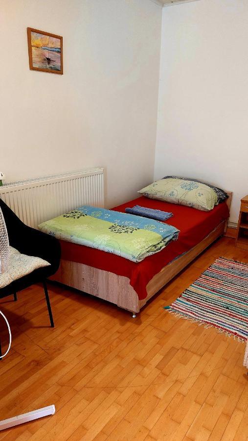 סגד Mandula Apartman מראה חיצוני תמונה